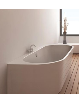 BC Designs Ancora Bath with Integrated Panel