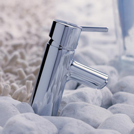 Hansgrohe Talis S single lever basin mixer with pop-up waste set 32020000