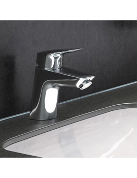 Hansgrohe Logis single lever basin mixer 70 with pop-up waste set 71070000