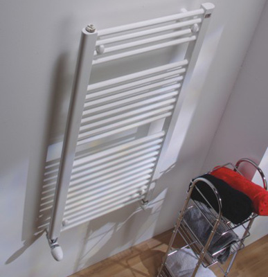 Lupin Towel Rail in White